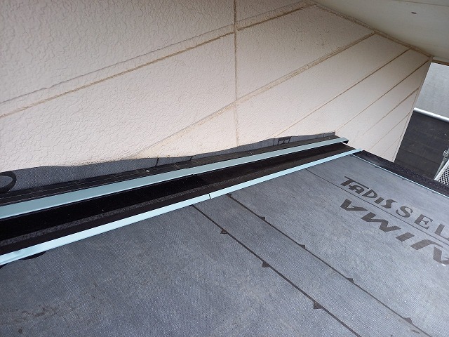 雨押え水切り板金